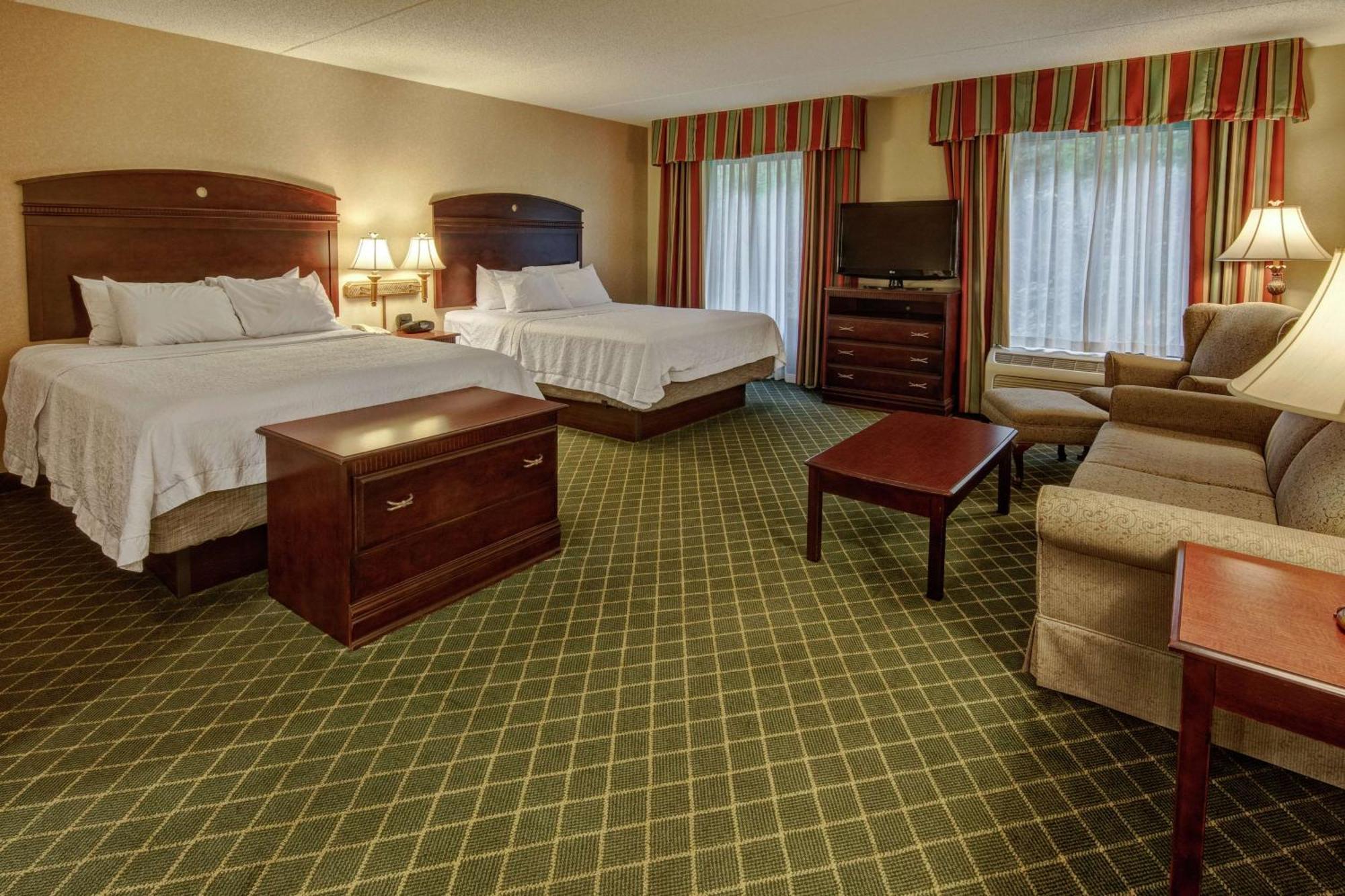 Hampton Inn Cambridge Exteriör bild